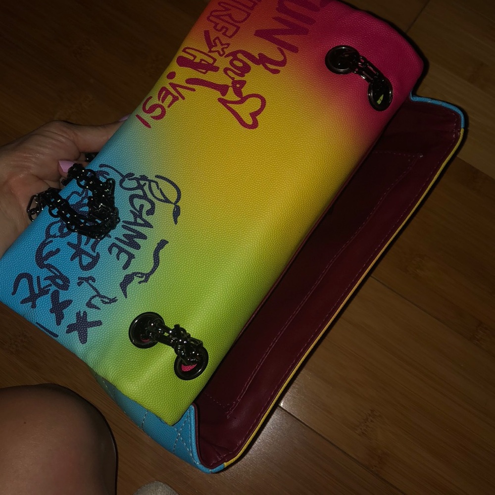 Purse - Picture 4 of 4